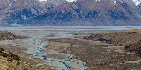 An image depicting the trail Potts River Track - Potts River Car Park to Mystery Lake and its surrounding area.