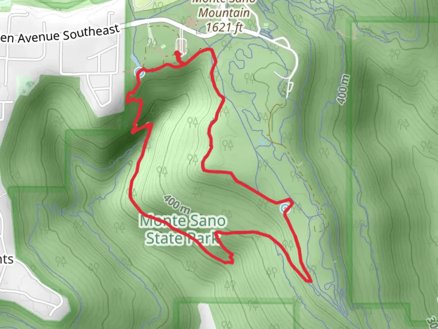 An image depicting the trail North and South Plateau Loop and its surrounding area.