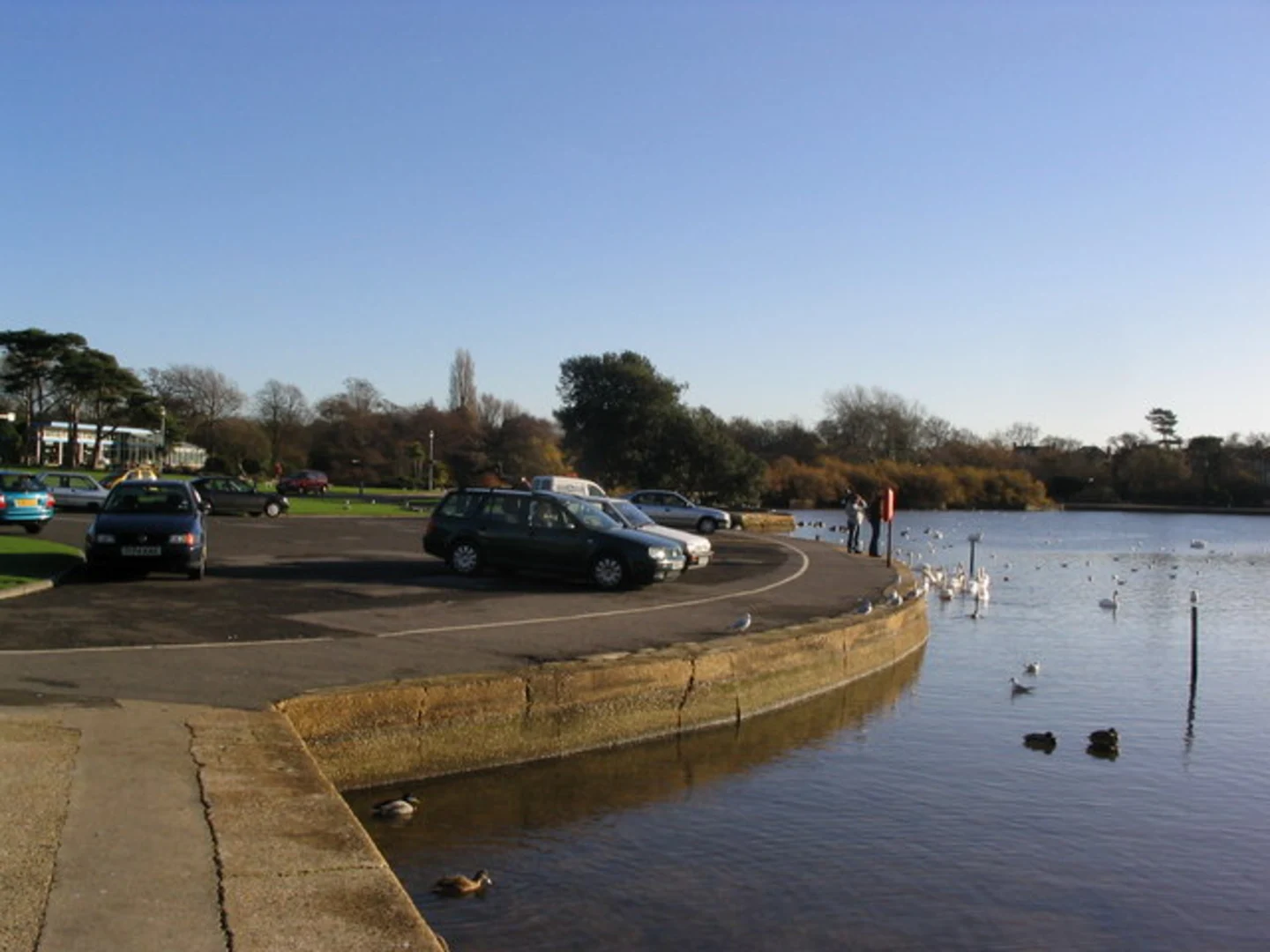 An image depicting the trail Balter Park and Watercliffe Park Walk and its surrounding area.