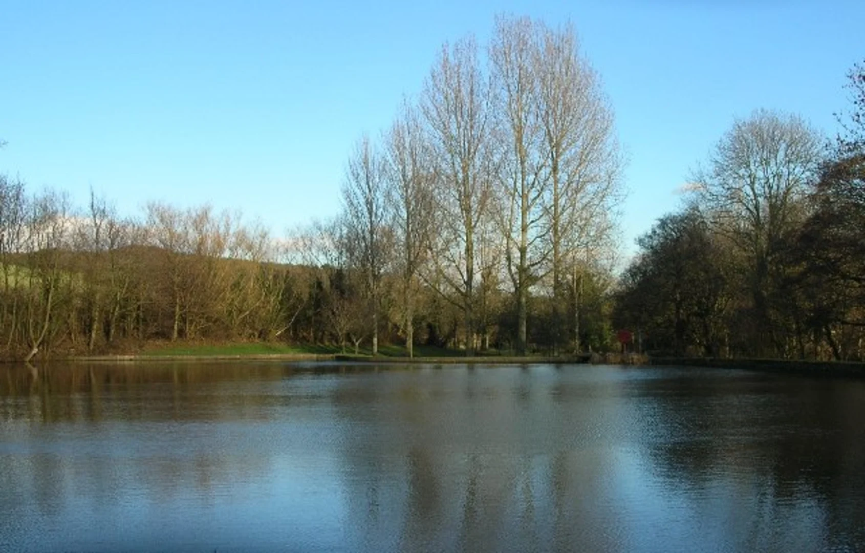 An image depicting the trail Ford Wheel Dam Walk and its surrounding area.