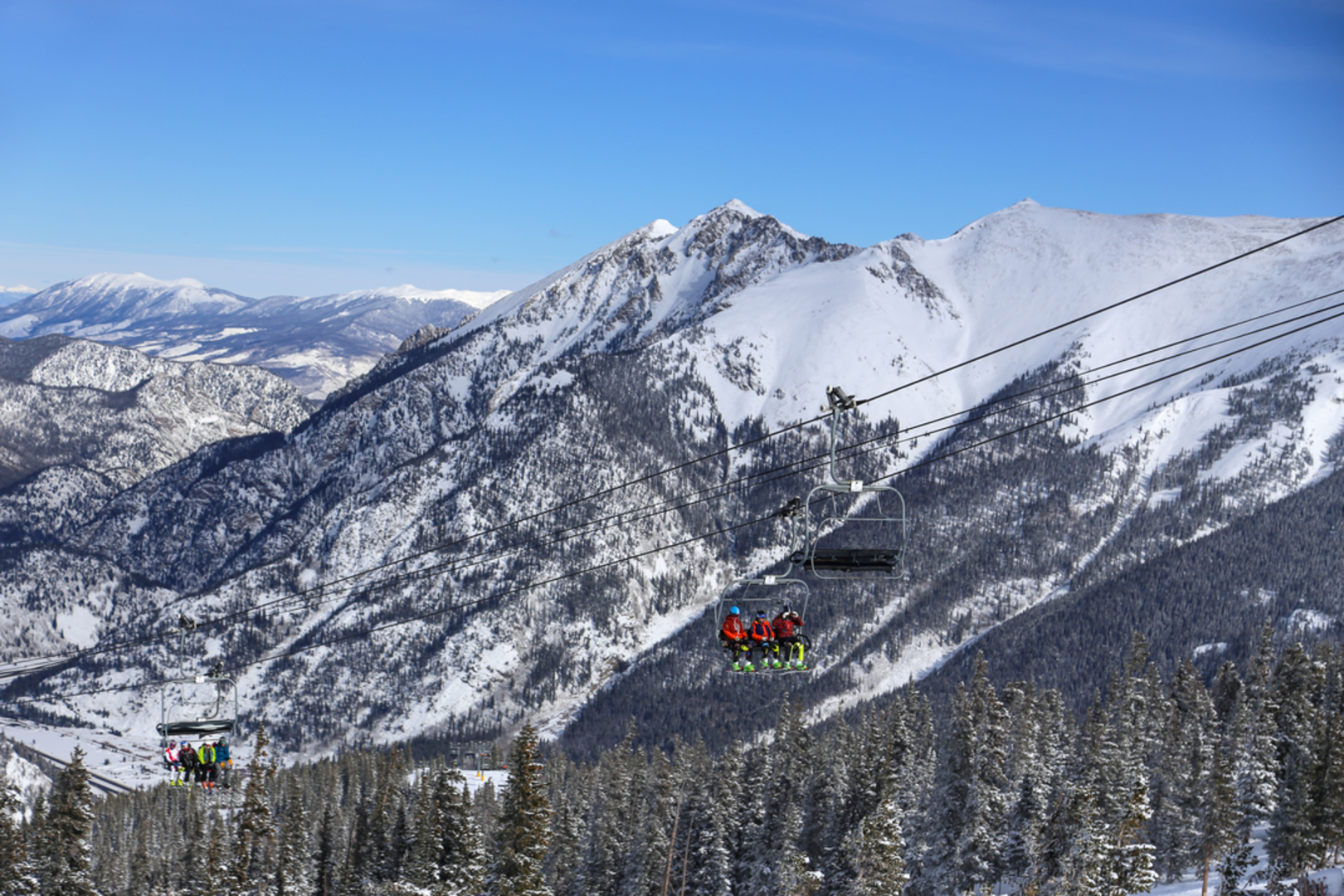 An image depicting the trail Wheeler Lakes Trail via Continental Divide Trail and its surrounding area.