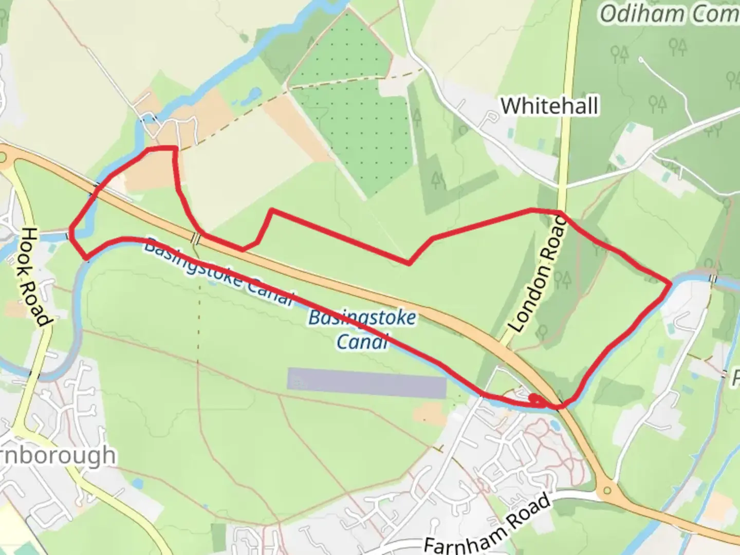 An image depicting the trail Broad Oak Ridge and Three Castles Path and its surrounding area.