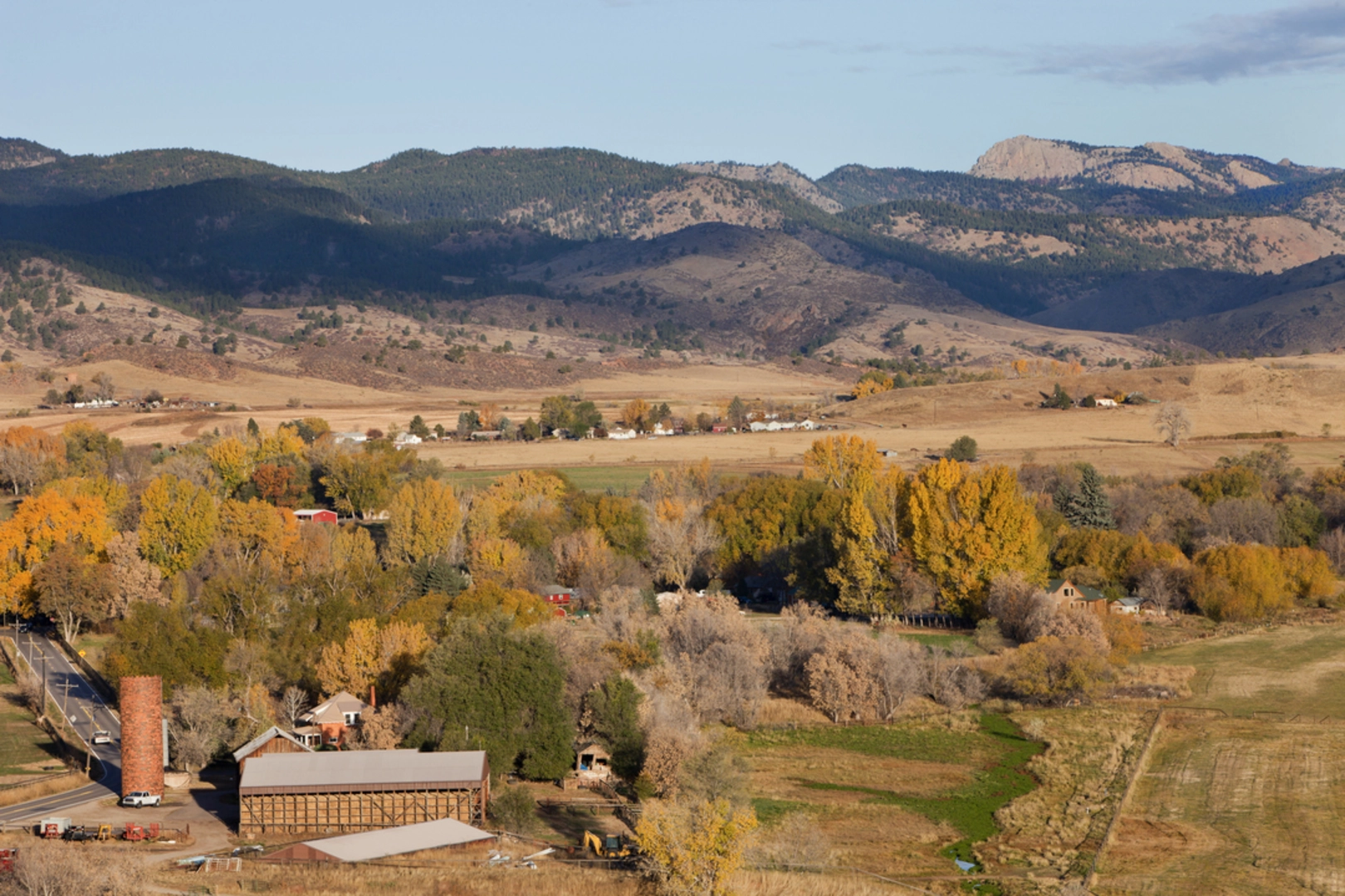 An image depicting the trail Greyrock Mountain Loop Trail and its surrounding area.