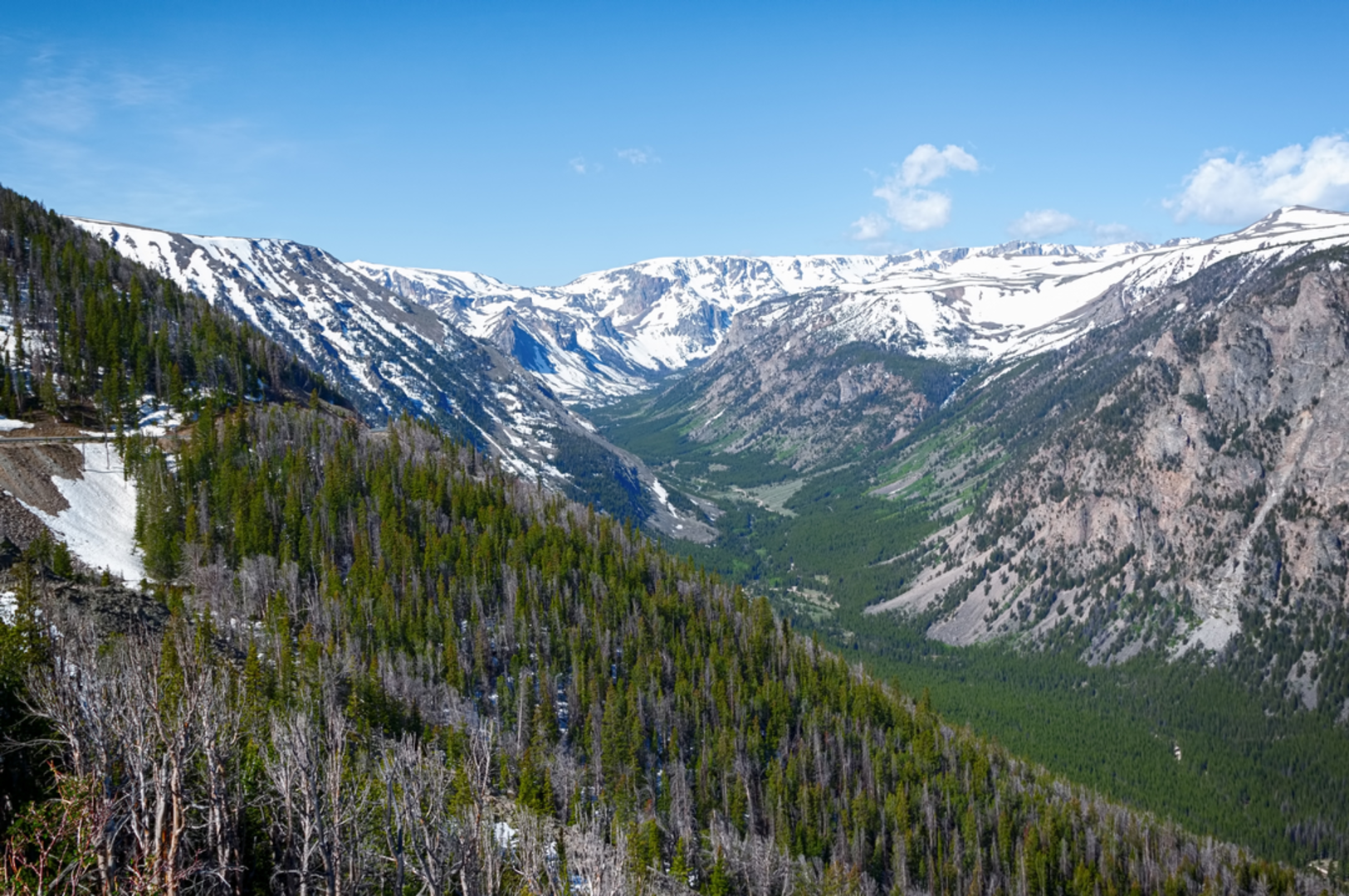 An image depicting the trail Lower Parkside Trail and its surrounding area.