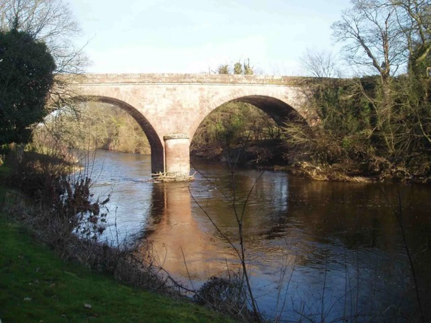 An image depicting the trail Wat's Dyke Way Heritage Trail and its surrounding area.
