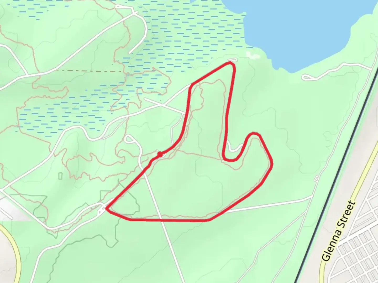 An image depicting the trail Strawberry and Road Runner Loop Trail and its surrounding area.