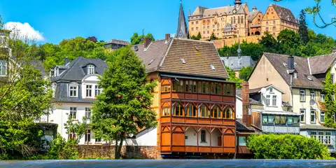 An image depicting the trail Lahn-Dill-Bergland-Pfad and its surrounding area.