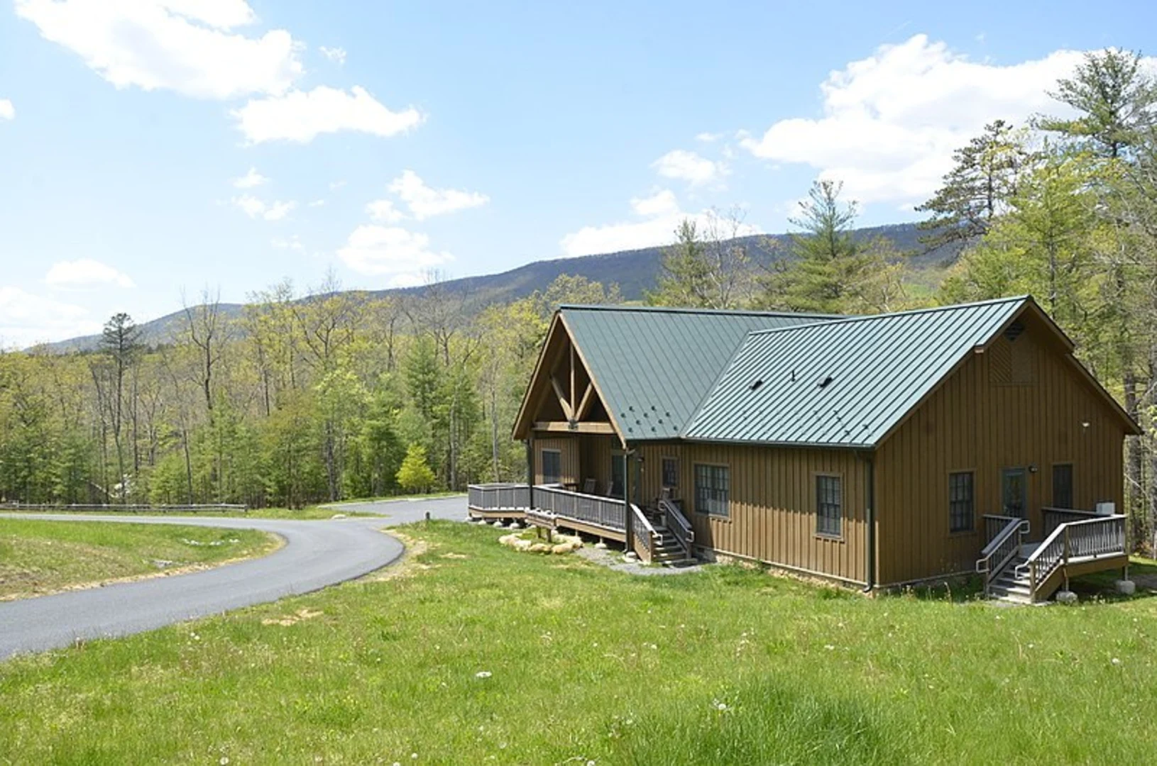 An image depicting the trail Gilliam Trail and its surrounding area.