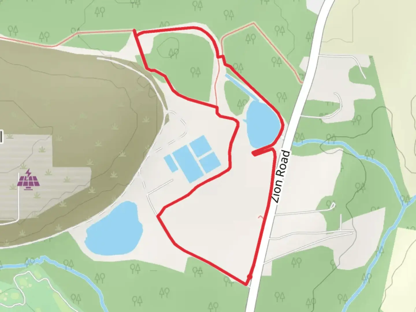 An image depicting the trail Blue Mash Hiking Loop Trail and its surrounding area.