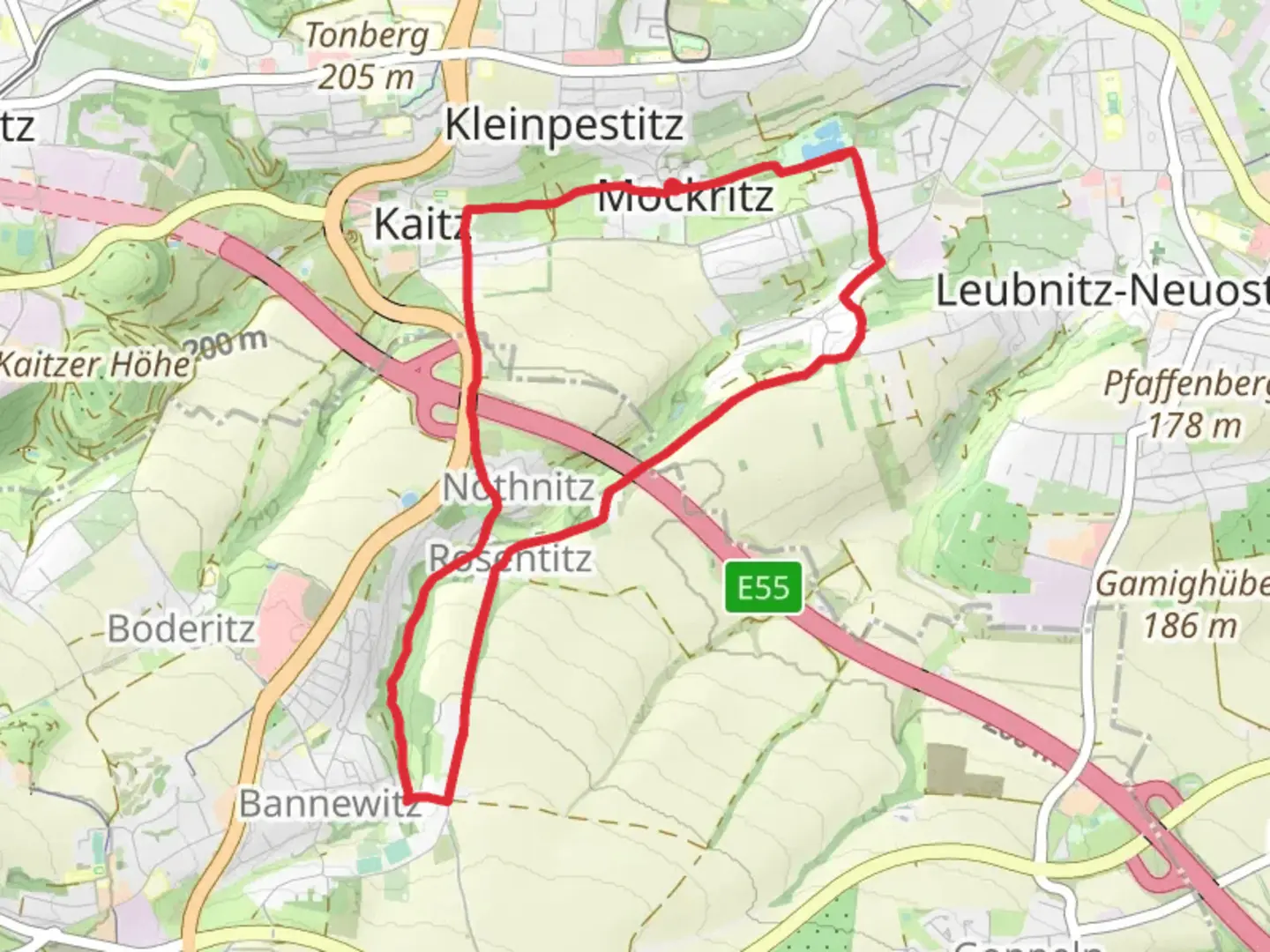 An image depicting the trail Noethnitzbach and Kaitzbach Loop and its surrounding area.
