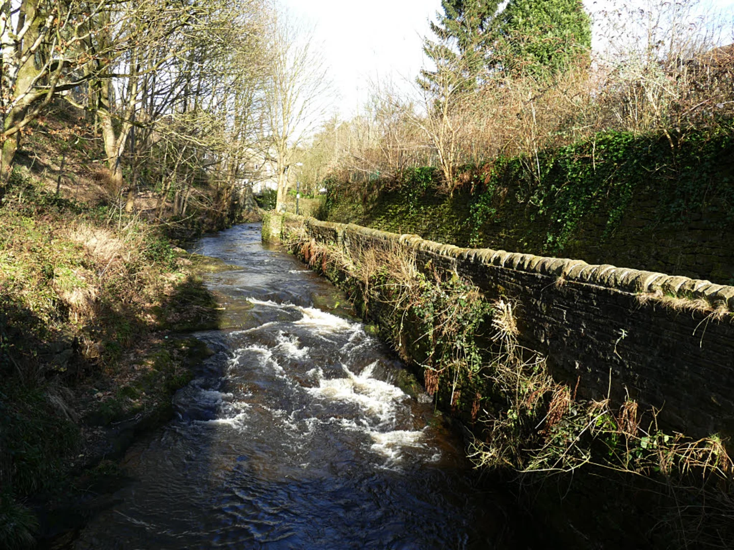An image depicting the trail Luddenden Dean and the Calderdale Way and its surrounding area.