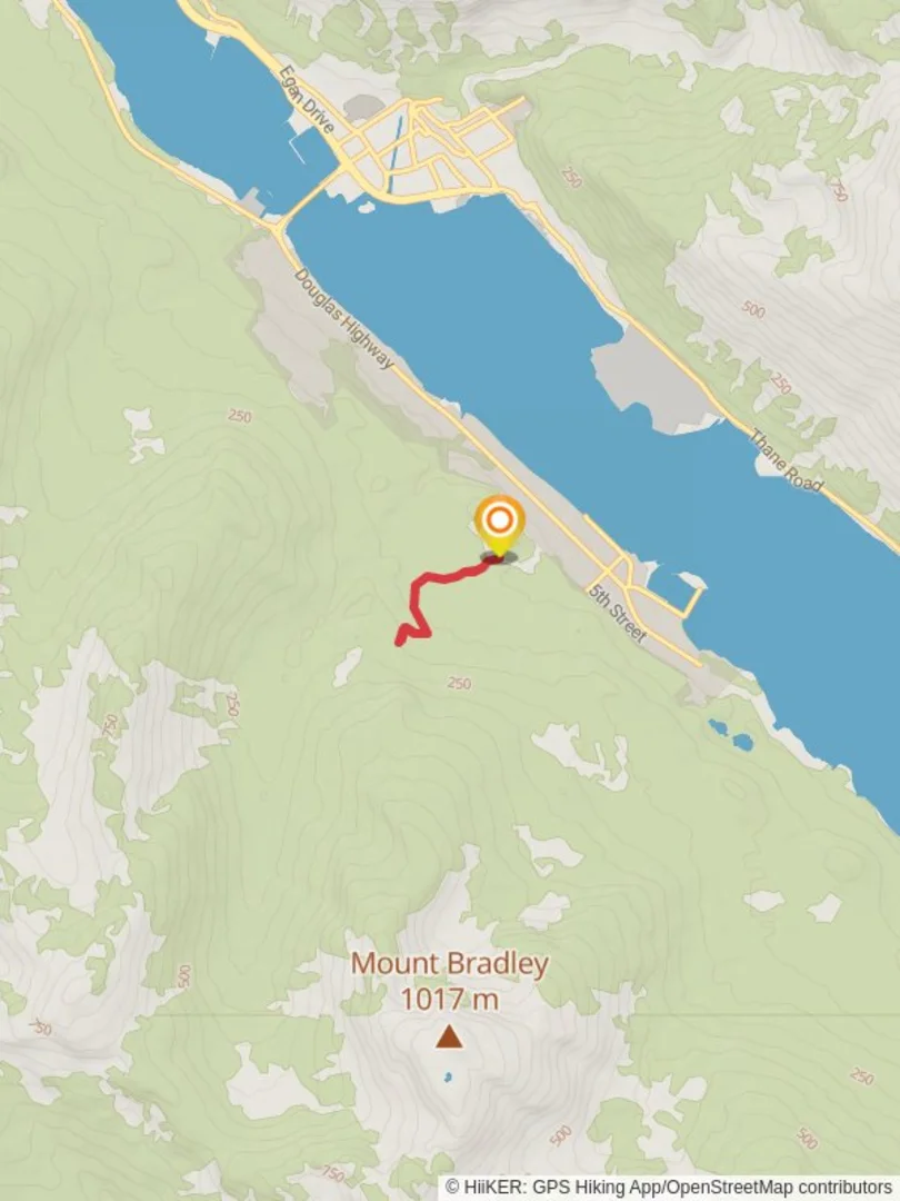 An image depicting the trail Crow Hill Road Out and Back and its surrounding area.