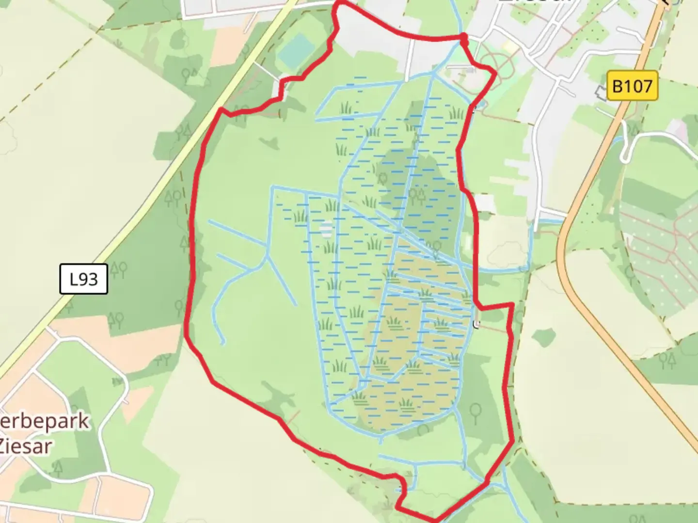 An image depicting the trail Ziesar Loop via Naturparkrundwanderweg 51 Alte See and its surrounding area.