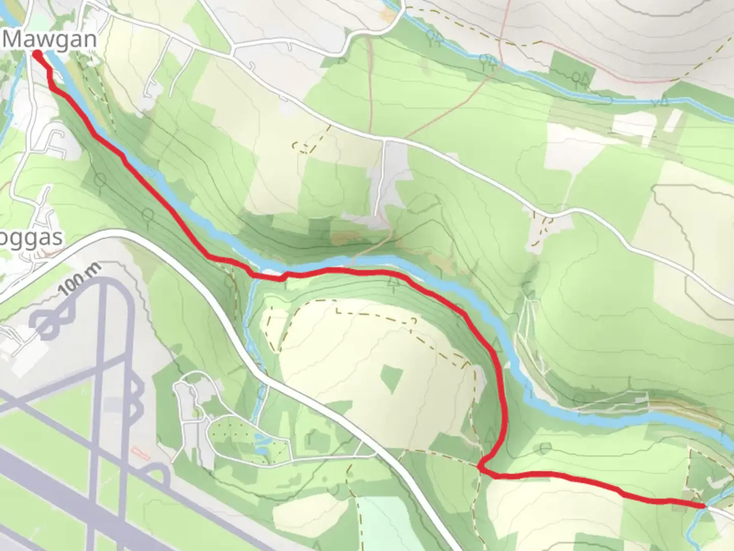 An image depicting the trail Carnanton Woods Walk and its surrounding area.