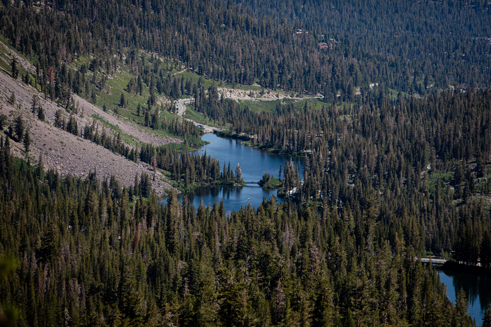 An image depicting the trail Ranger Lake, Beville Lake and Twin Lakes - Twin Peaks Trail and its surrounding area.