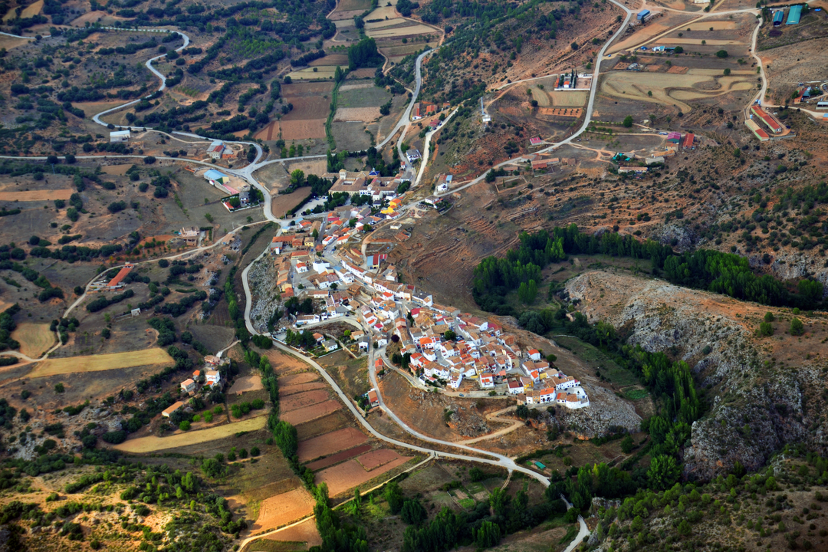 An image depicting the trail Ojos de Moya River Sickle PR CU 110 and its surrounding area.