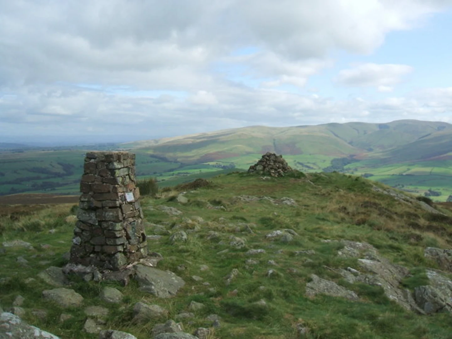 An image depicting the trail Binsey and its surrounding area.
