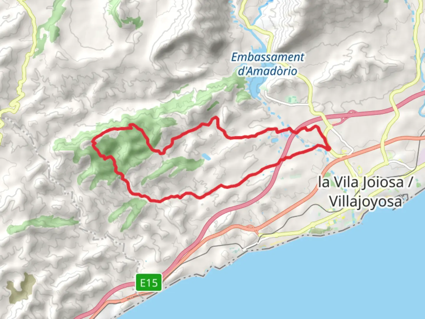 An image depicting the trail Volta del Canal PR CV 437 and its surrounding area.