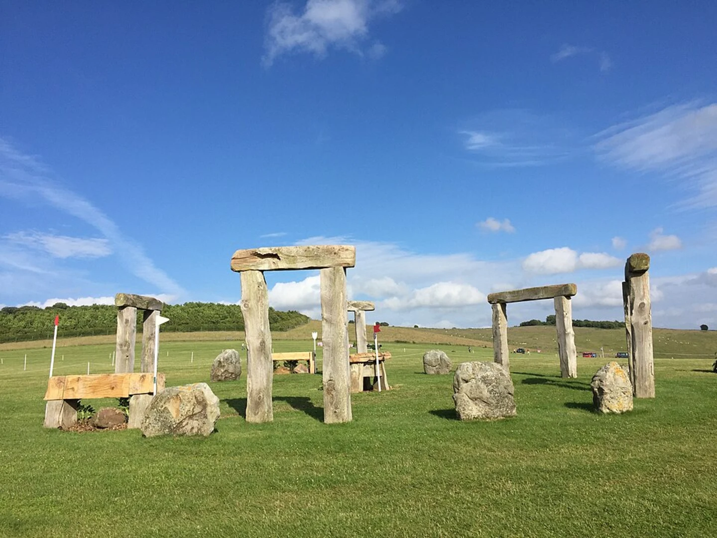 An image depicting the trail Barbury Castle and Rockley Loop and its surrounding area.
