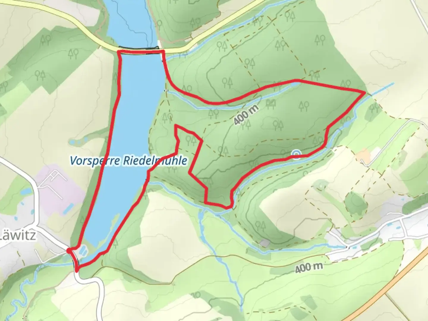 An image depicting the trail Vorsperre Riedelmühle via Weidatalweg and Quellenrundweg and its surrounding area.