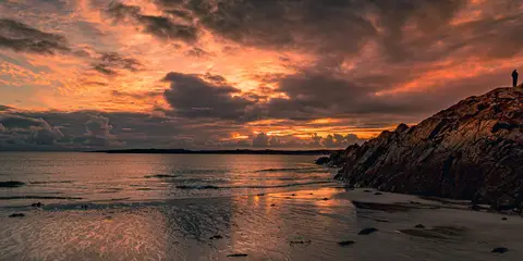 An image depicting the trail Luibin Mhairois and its surrounding area.