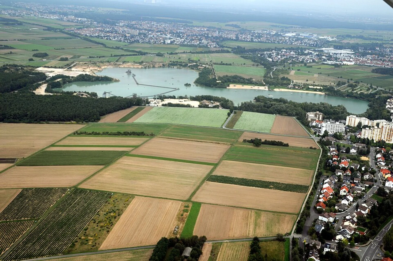 An image depicting the trail Kahnweiher via Nordic Walking and its surrounding area.