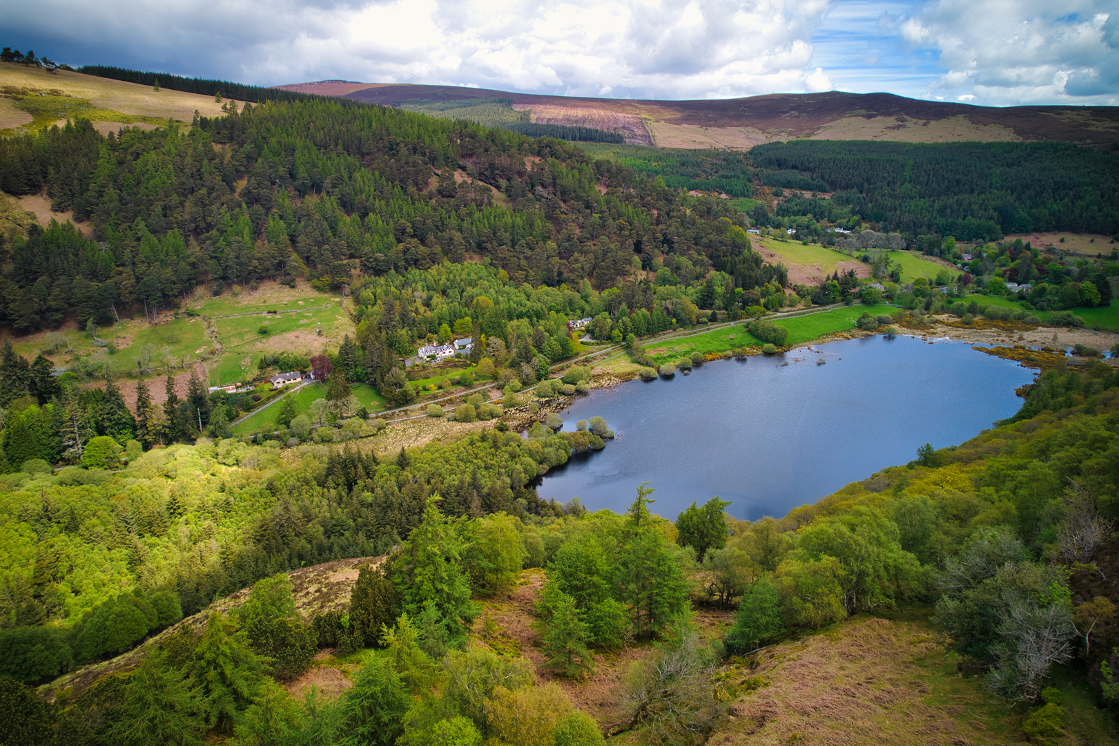 An image depicting the trail Green Road Walk - Glendalough and its surrounding area.