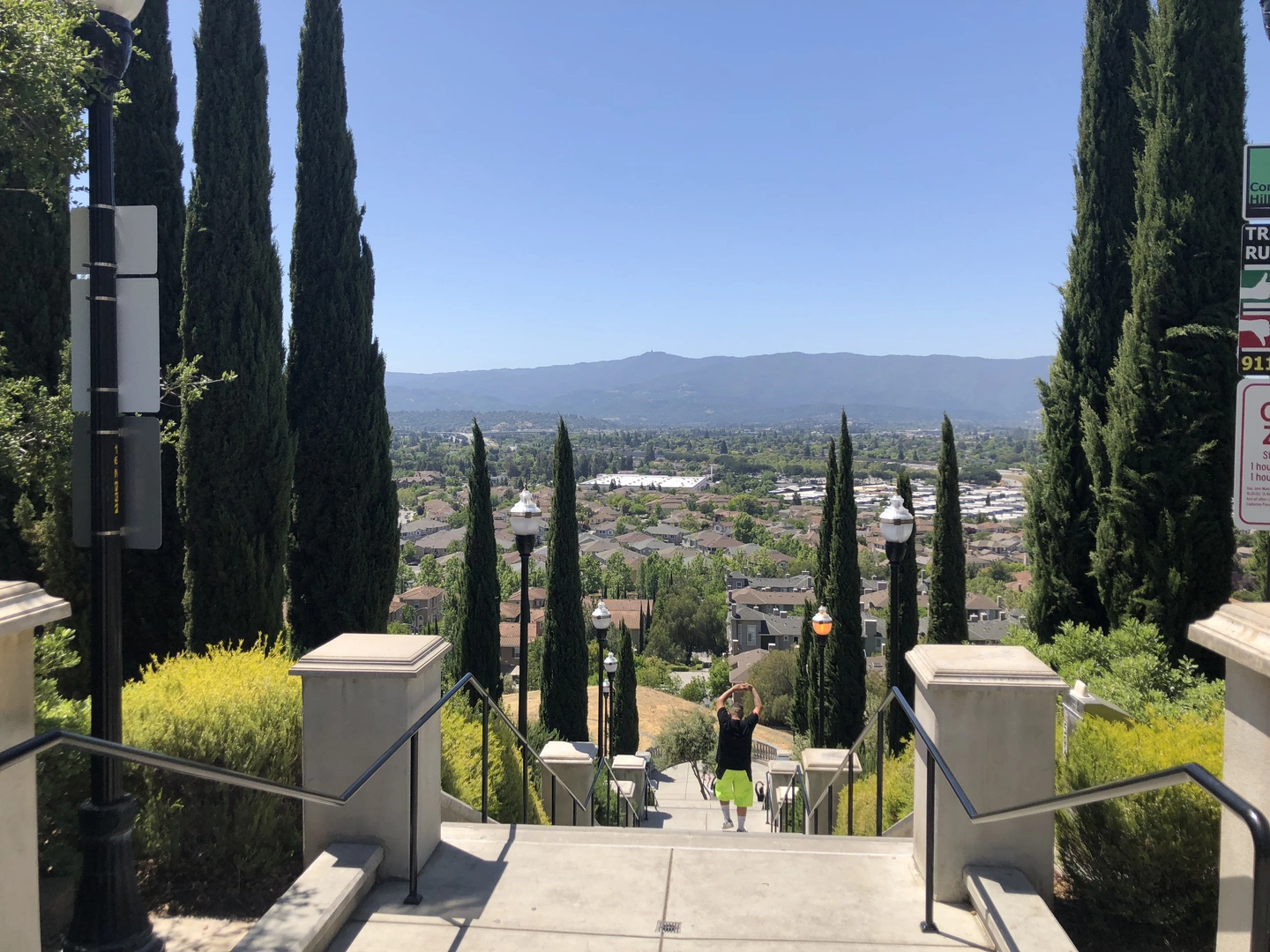 An image depicting the trail Communications Hill Loop Trail and its surrounding area.