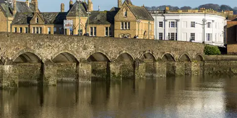 An image depicting the trail Southern Section - Tarka Trail and its surrounding area.