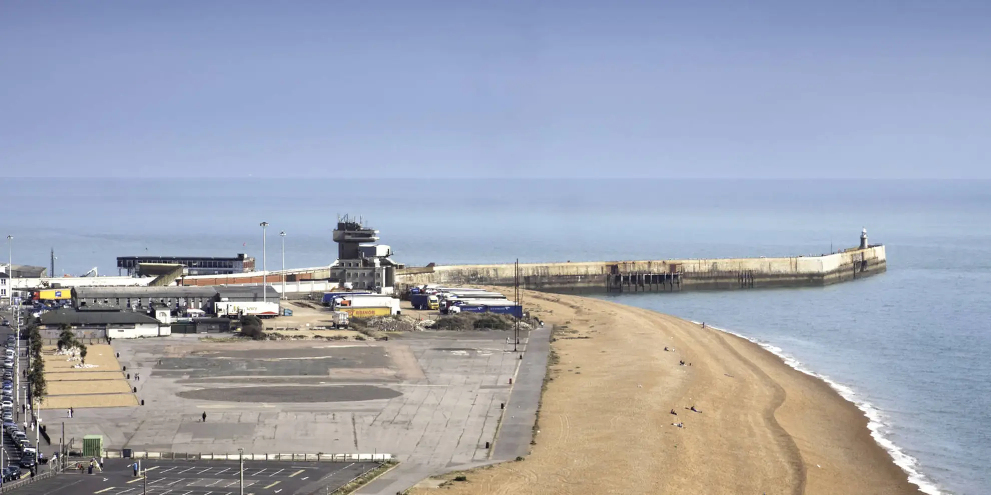 An image depicting the trail Folkestone to Dover along the North Downs Way and its surrounding area.