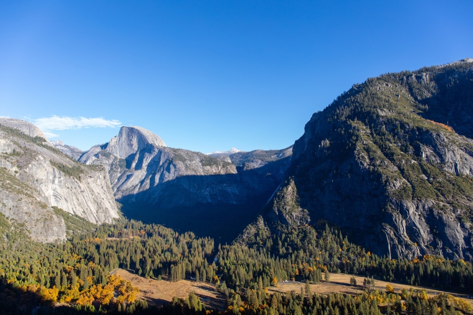 An image depicting the trail Columbia Rock Trail and its surrounding area.