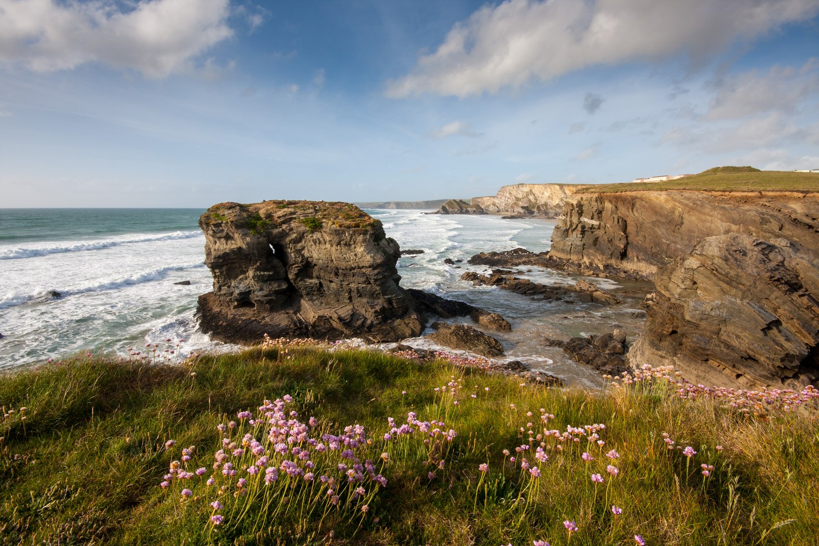 An image depicting the trail Trevelgue Head from Newquay Station and its surrounding area.