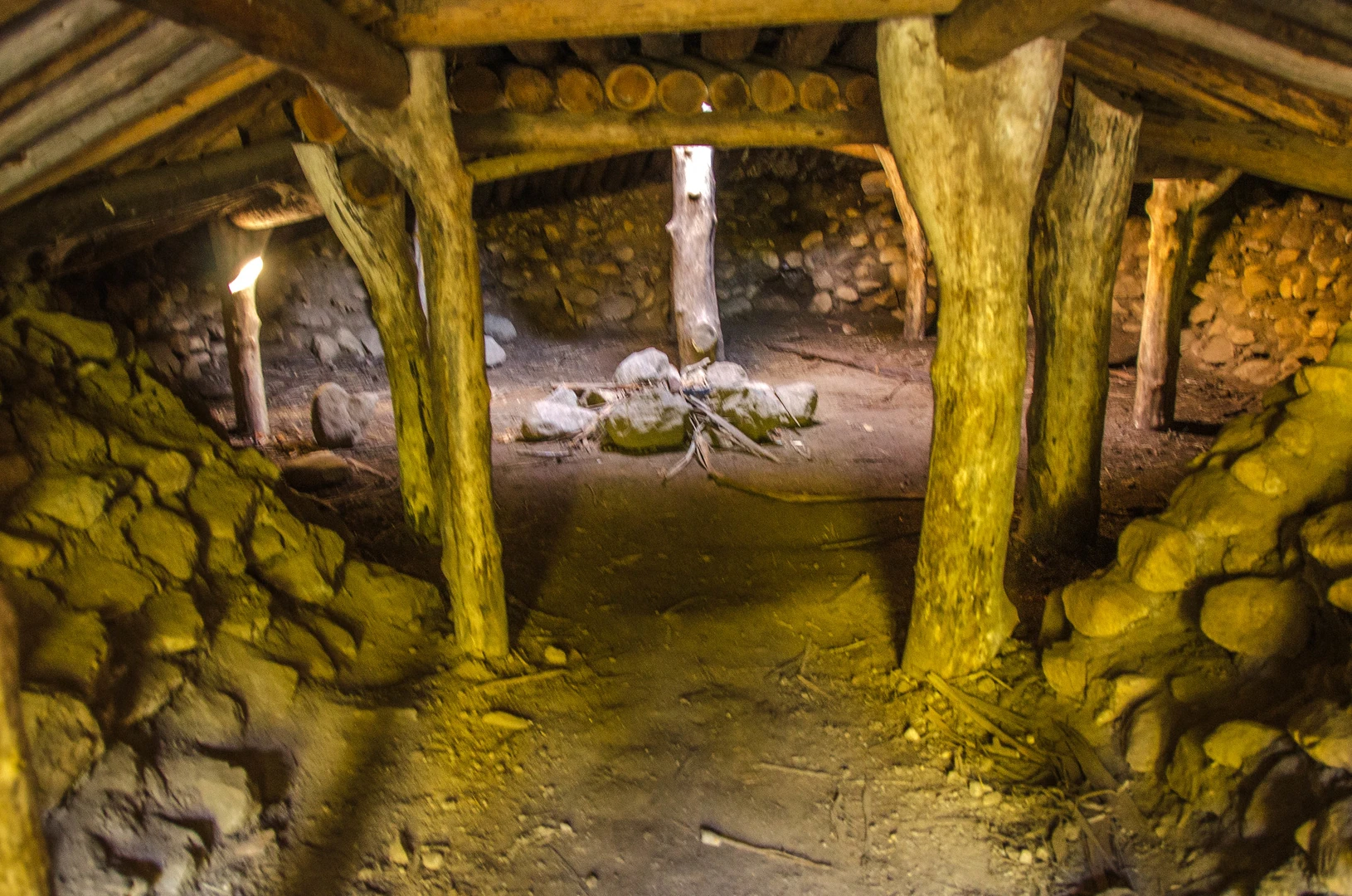 An image depicting the trail Kule Loklo Trail and its surrounding area.