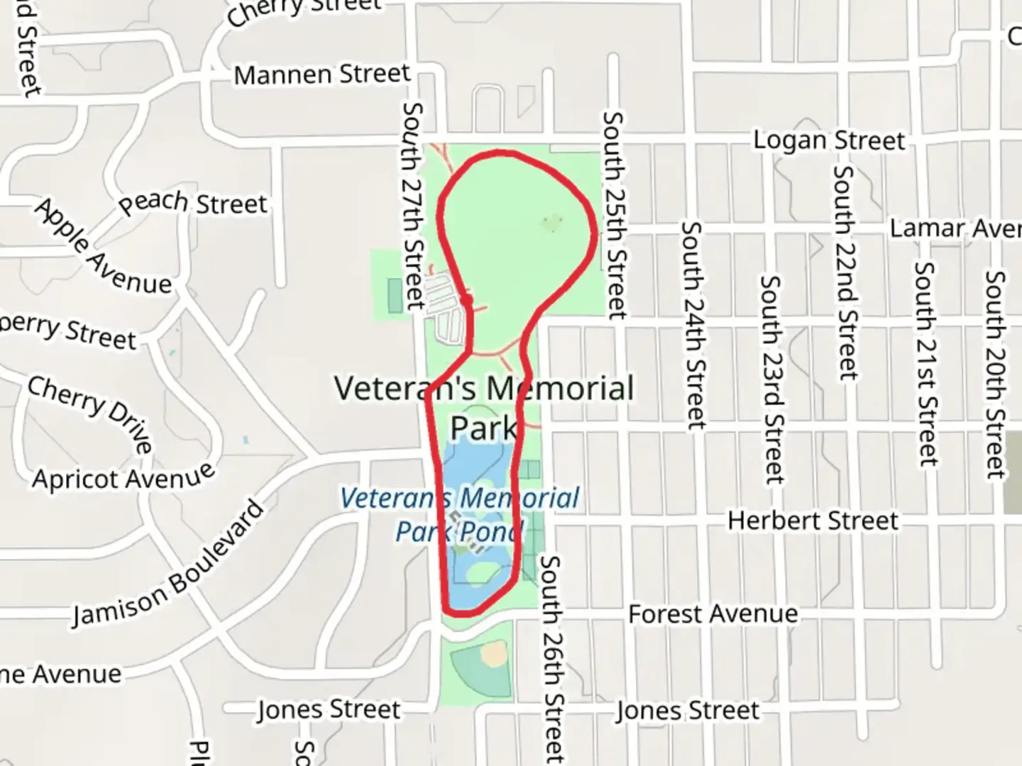 An image depicting the trail Veteran's Memorial Park Pond Loop and its surrounding area.