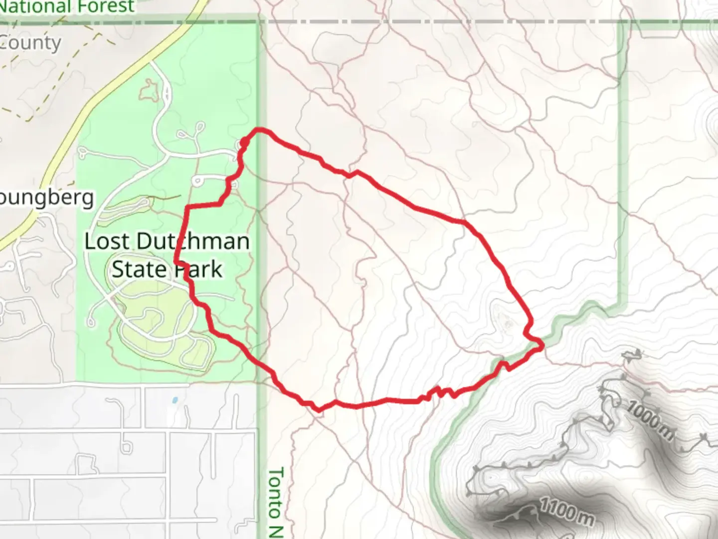 An image depicting the trail Praying Hands Loop Trailhead and its surrounding area.