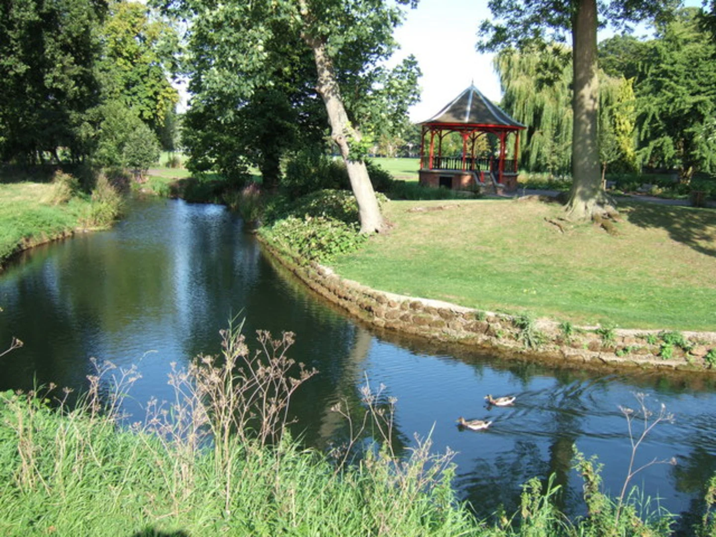 An image depicting the trail St John's Walk Loop - Saint James Park and its surrounding area.