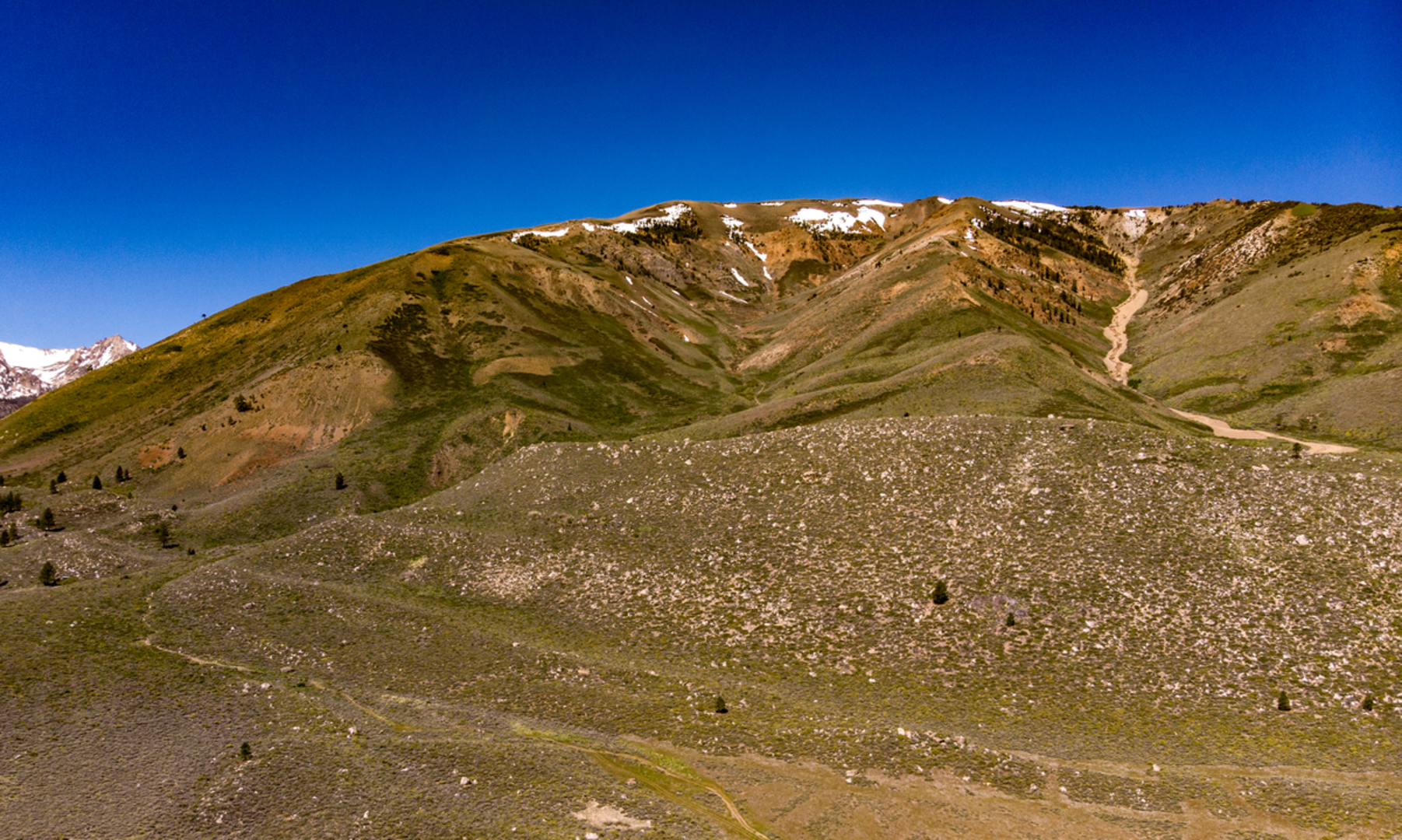 An image depicting the trail Buckeye Pass via Buckeye Canyon Trail and its surrounding area.
