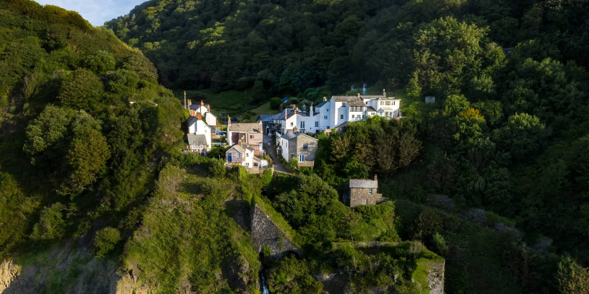 An image depicting the trail Steart Farm - Bucks Mill Nature Trail and its surrounding area.