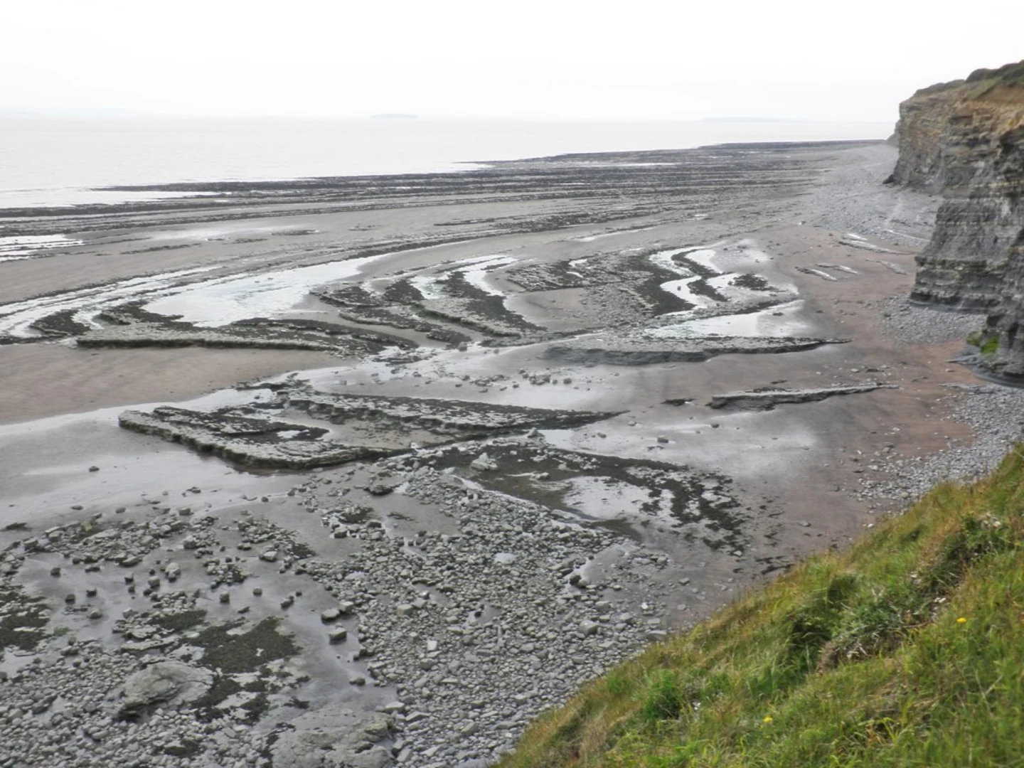 An image depicting the trail Combwich to Lilstock Walk and its surrounding area.