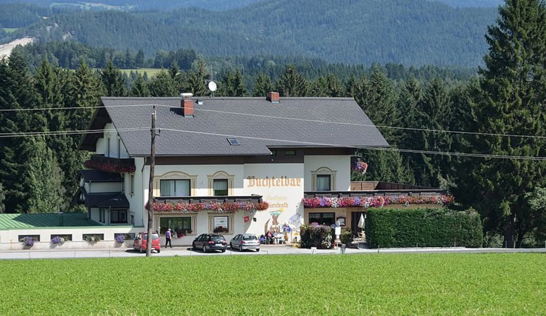 An image depicting the trail Barbara Sicharter Way and its surrounding area.