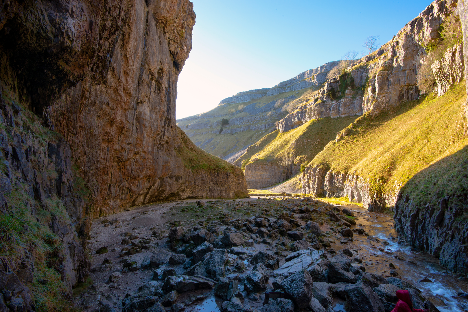 An image depicting the trail Malham Walkway and its surrounding area.