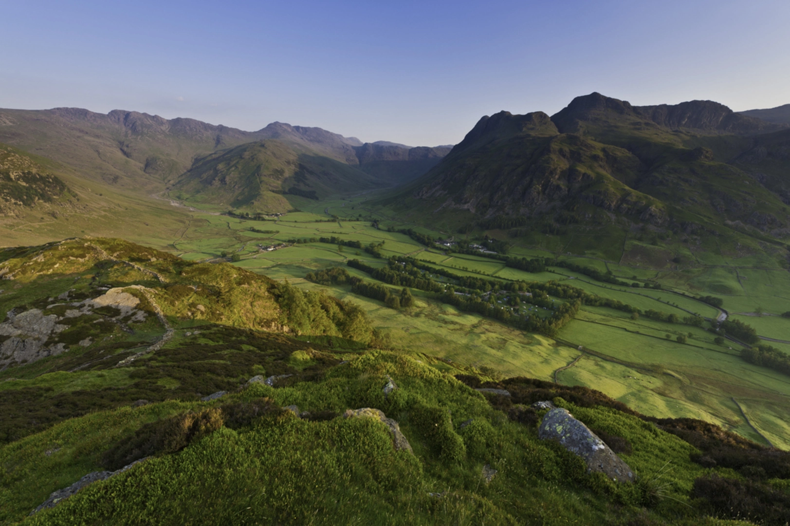 An image depicting the trail Scafell Pike and Esk Pike Loop via River Esk and its surrounding area.