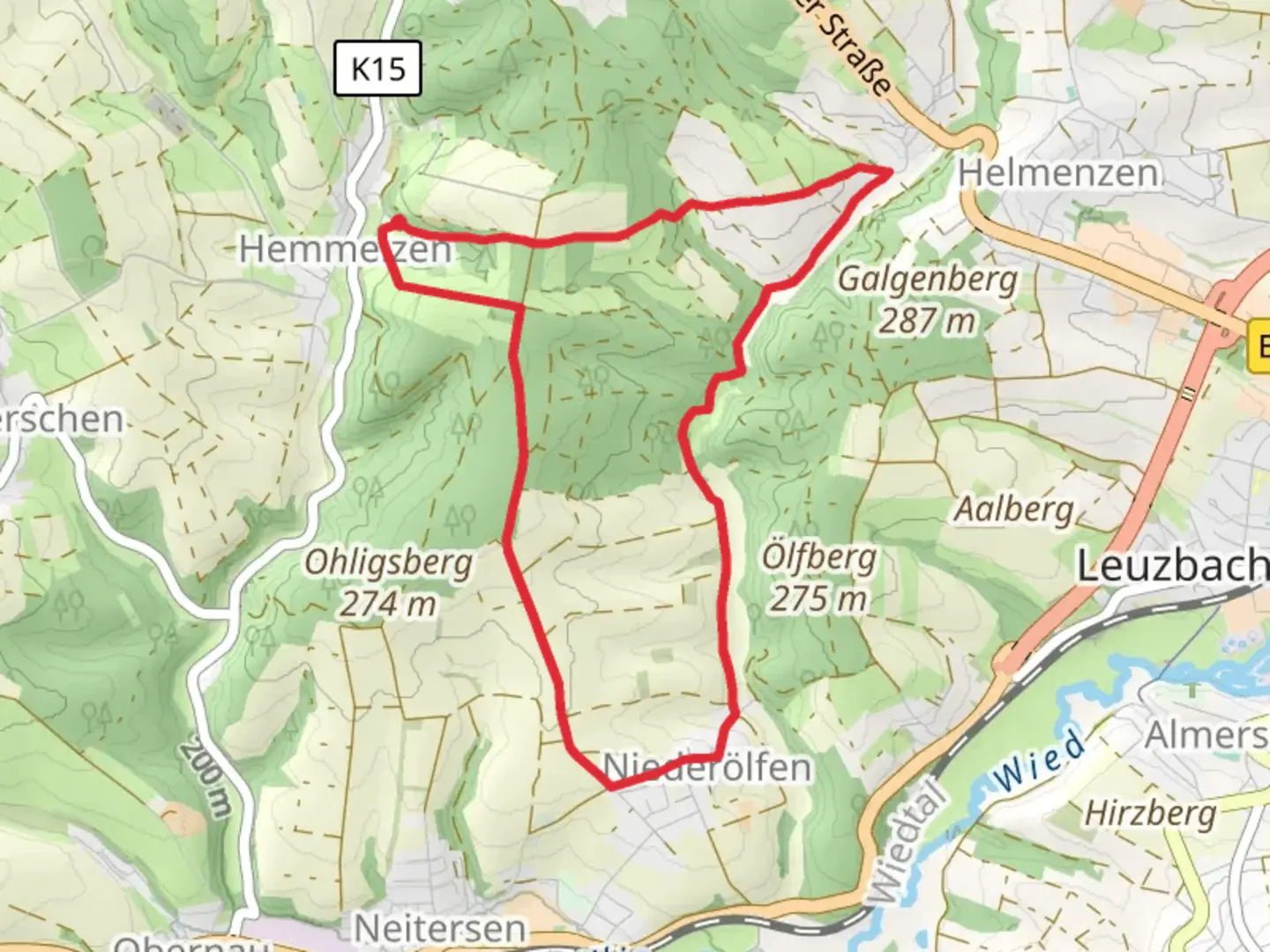 An image depicting the trail Hemmelzen Rundwanderweg and its surrounding area.