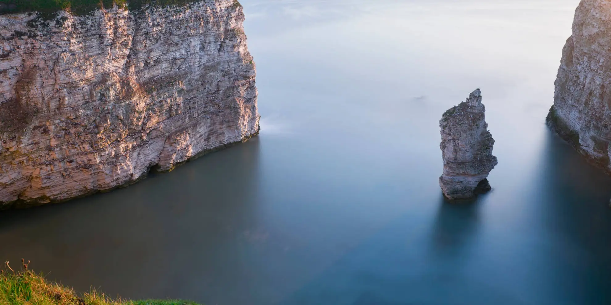 An image depicting the trail Flamborough Head from Flamborough and its surrounding area.