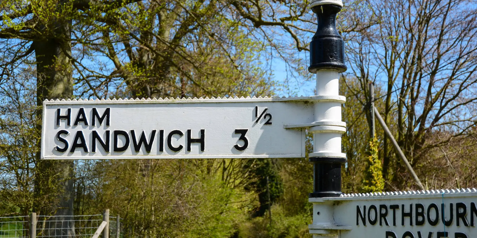 An image depicting the trail Miner's Way from Sholden in Kent and its surrounding area.