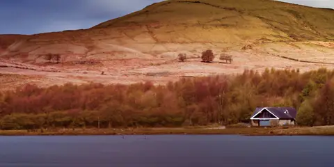 An image depicting the trail Rochdale Way and its surrounding area.