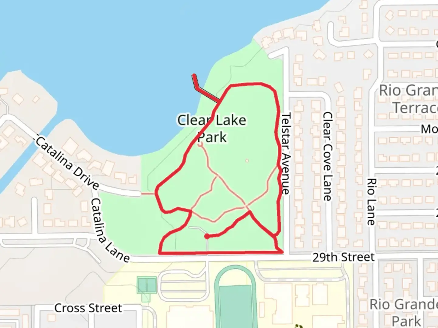 An image depicting the trail Clear Lake Park Loop and its surrounding area.