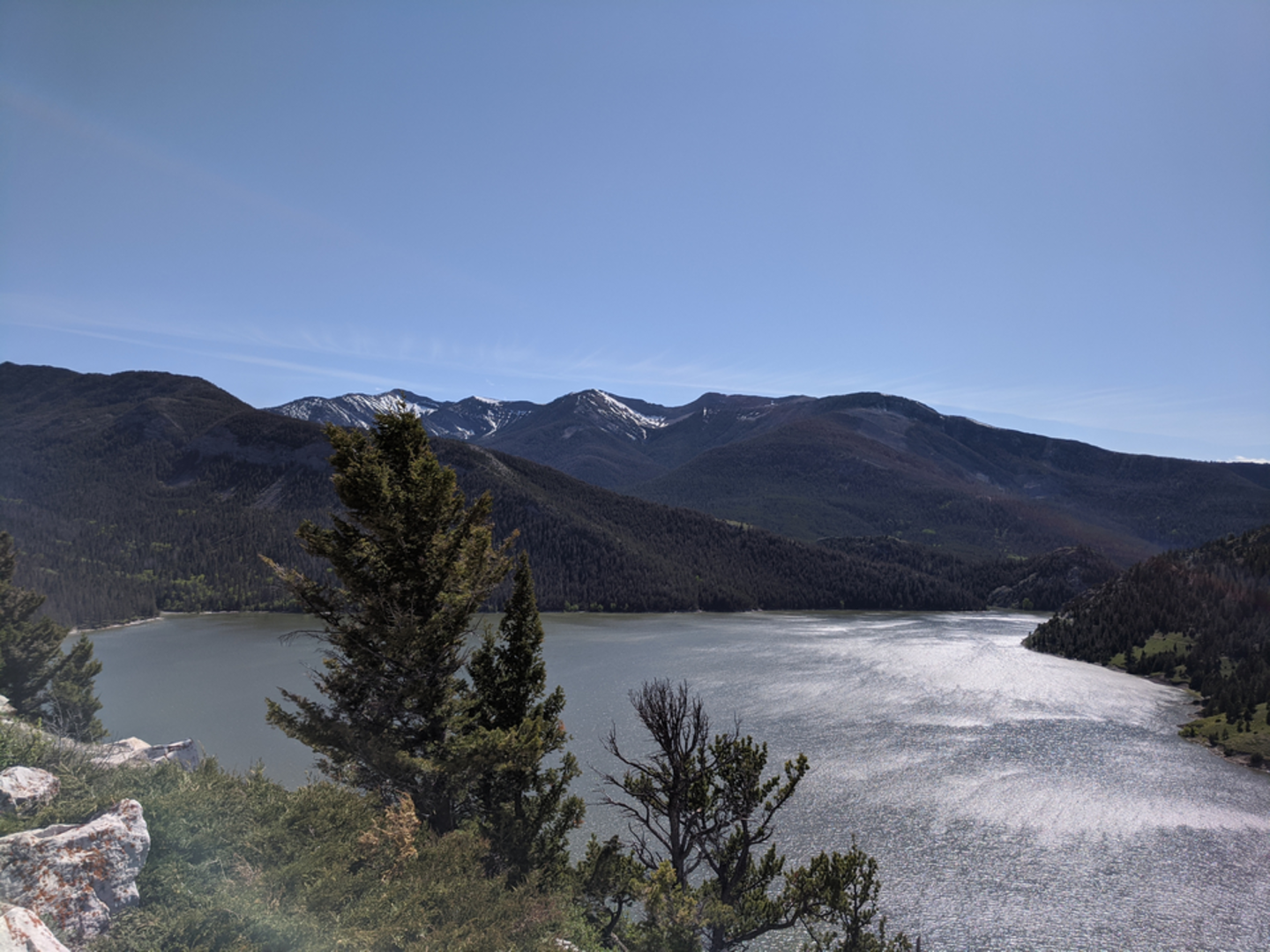 An image depicting the trail Norwegian Gulch Trail and its surrounding area.