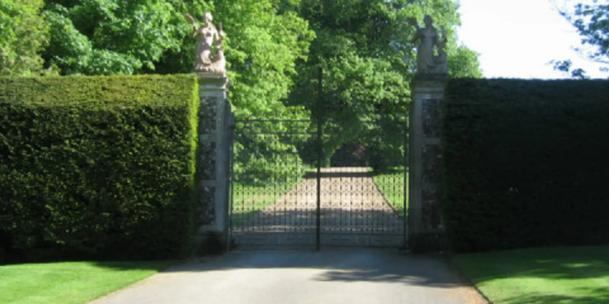 An image depicting the trail Farleigh Wallop and Ellisfield from Cliddesden and its surrounding area.