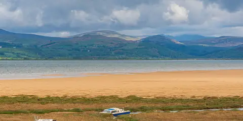 An image depicting the trail Haematite Trail and its surrounding area.